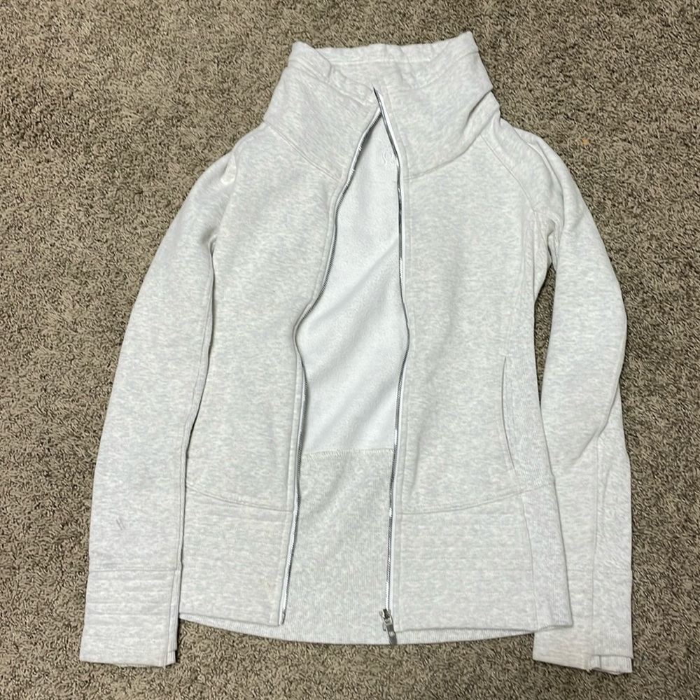 Lululemon jacket